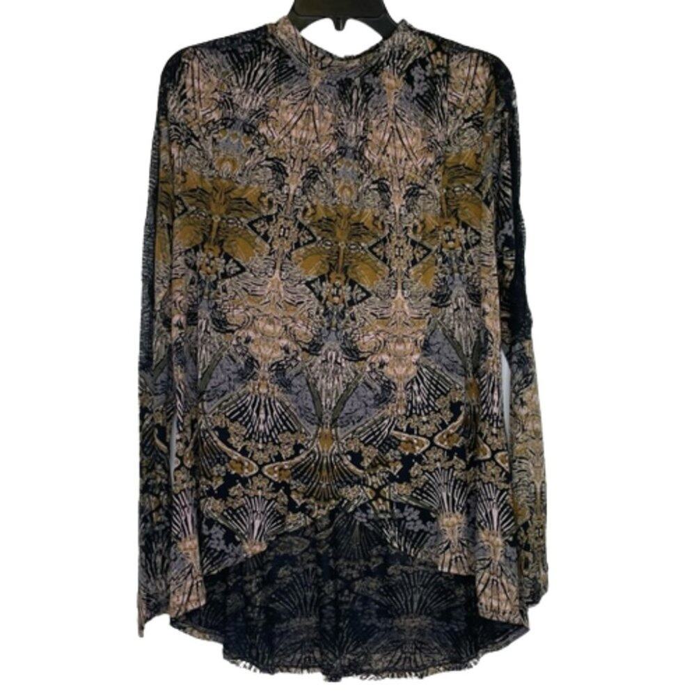 Free People long sleeve brown/black pattern large keyhole back size Small